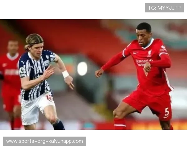 卫冕冠军遭遇困境，如何突破对手防线？，卫冕冠军是怎么回事